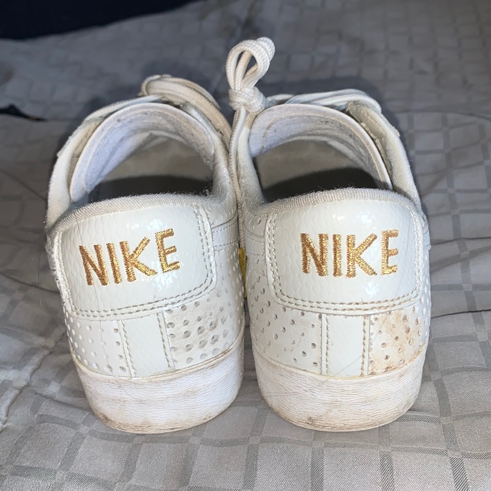 Nike Blazer Low - Picture 2 of 5